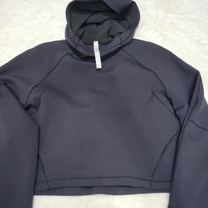 Like new. lululemon Size 12 Airwrap Modal Pullover Hoodie Black
